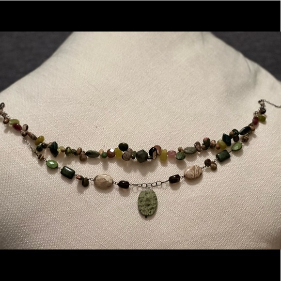 Unique Natural Stone Necklace - Picture 3 of 3